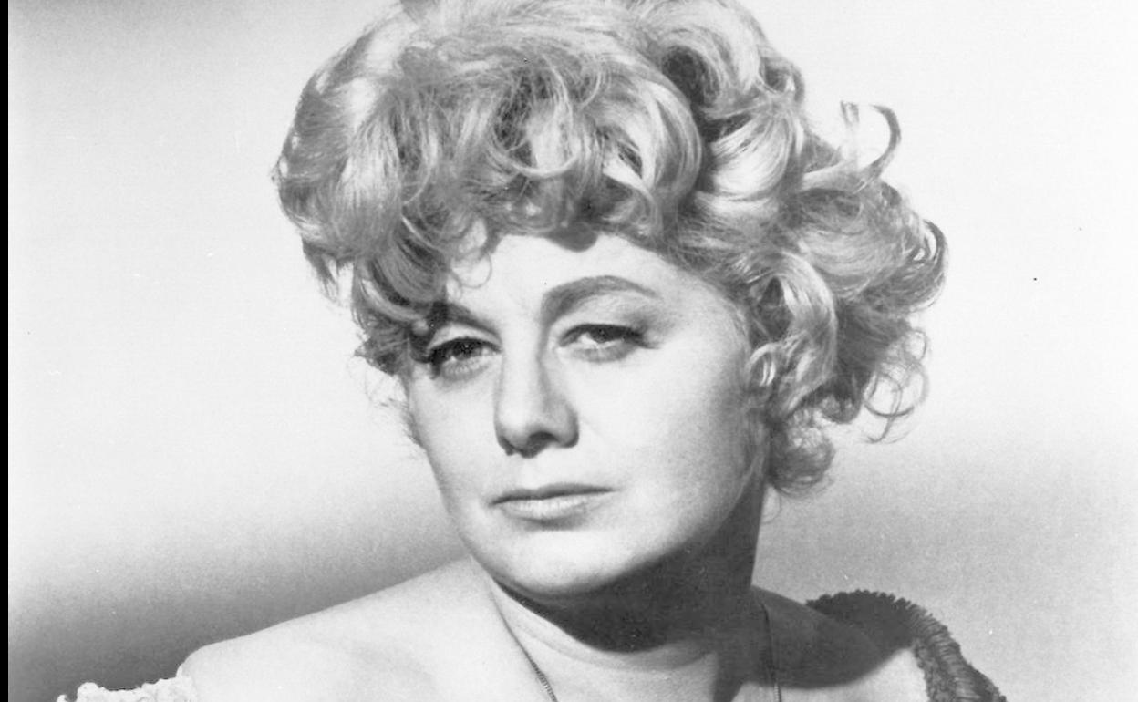 Shelley Winters. 