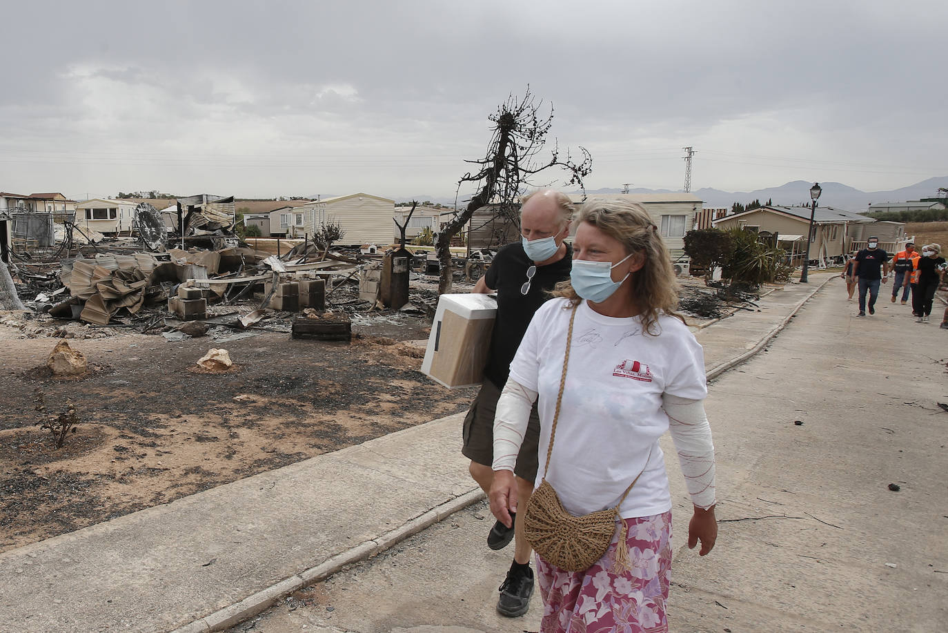 Mollina se vuelca con los más de 70 vecinos desalojados del camping Lazy Days Pueblo Fiesta, en el que 40 casas quedaron totalmente destruidas