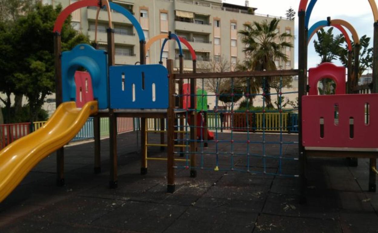 Imagen de un parque infantil en la capital de la Axarquía. 