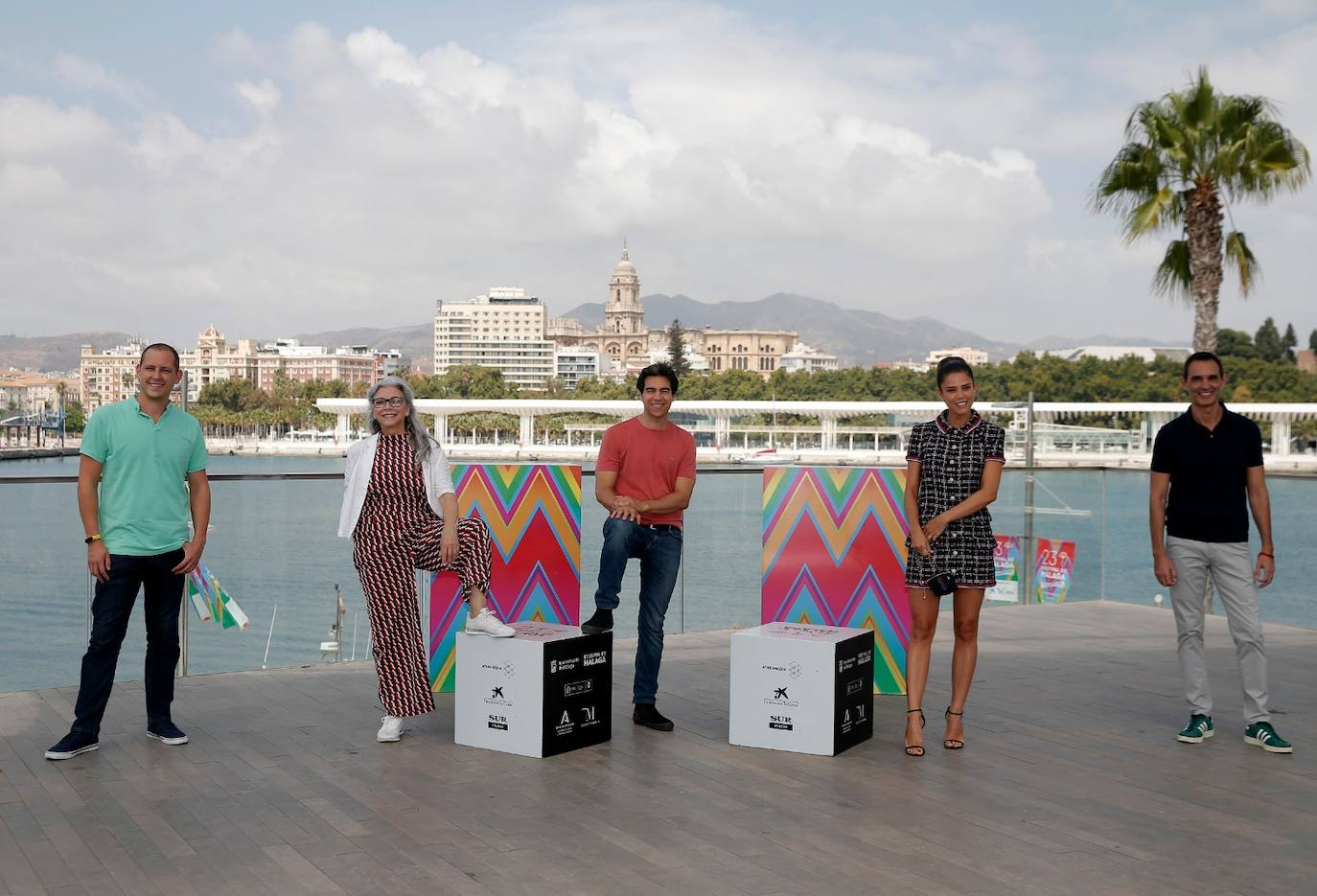 El director Bernabé Rico afronta su primer largo en solitario con 'El inconveniente', la adaptación al cine de la obra teatral '100 metros cuadrados' que entra este lunes en la Sección Oficial a Concurso del Festival de Málaga Cine en Español