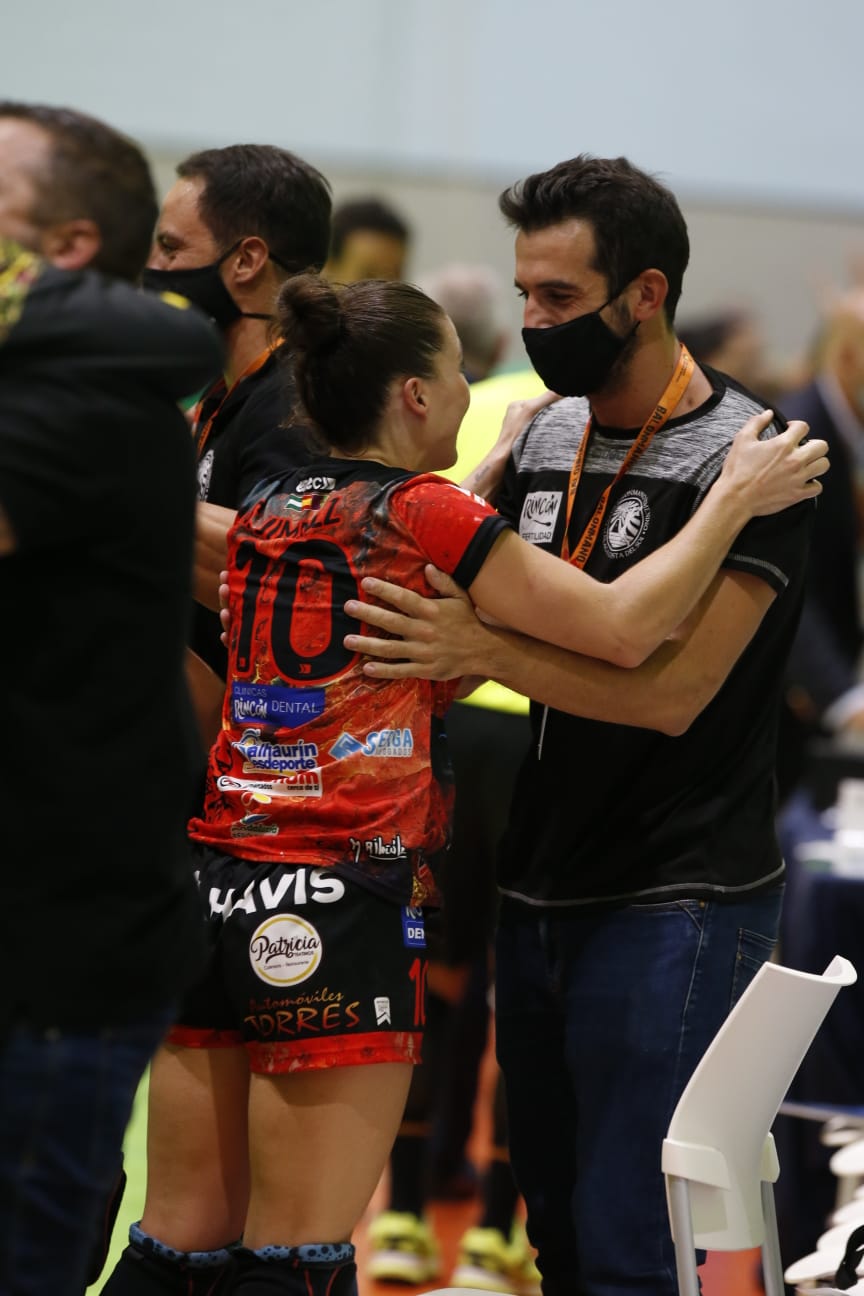 El Rincón Fertilidad se enfrentó al Balonmano Elche en Alhaurín de la Torre