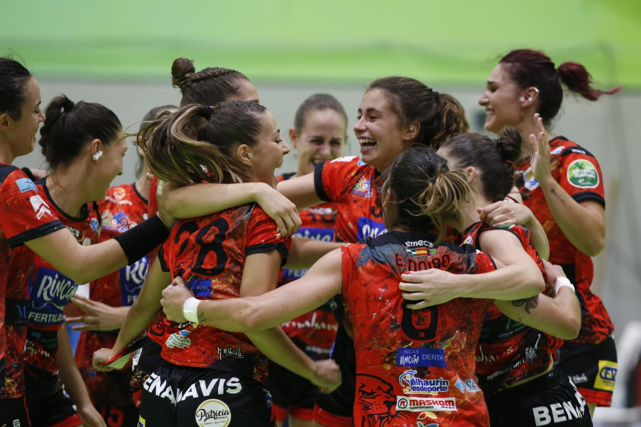 El Rincón Fertilidad se enfrentó al Balonmano Elche en Alhaurín de la Torre