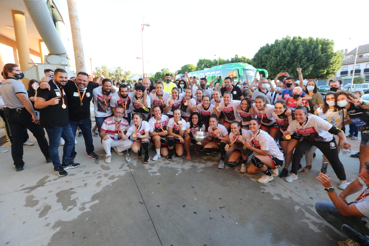 El Rincón Fertilidad se enfrentó al Balonmano Elche en Alhaurín de la Torre