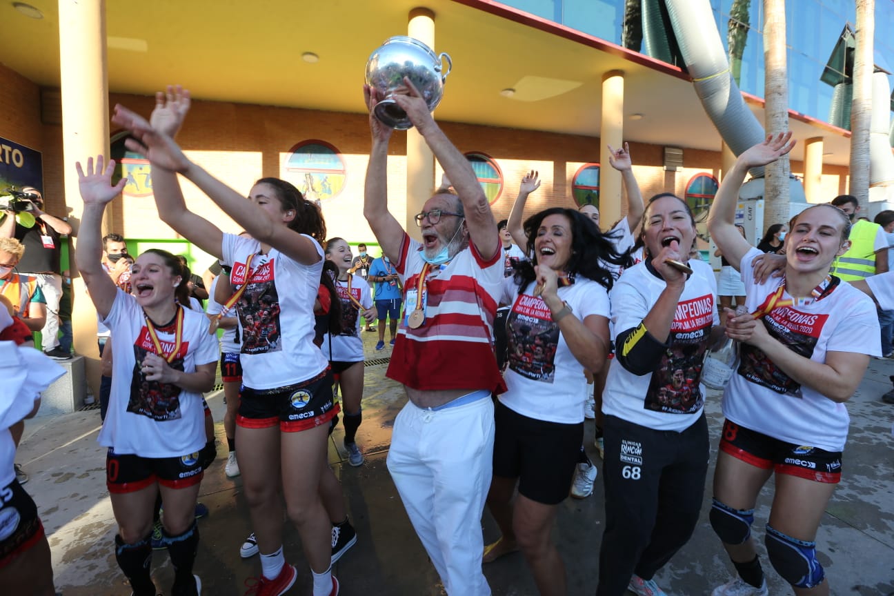 El Rincón Fertilidad se enfrentó al Balonmano Elche en Alhaurín de la Torre