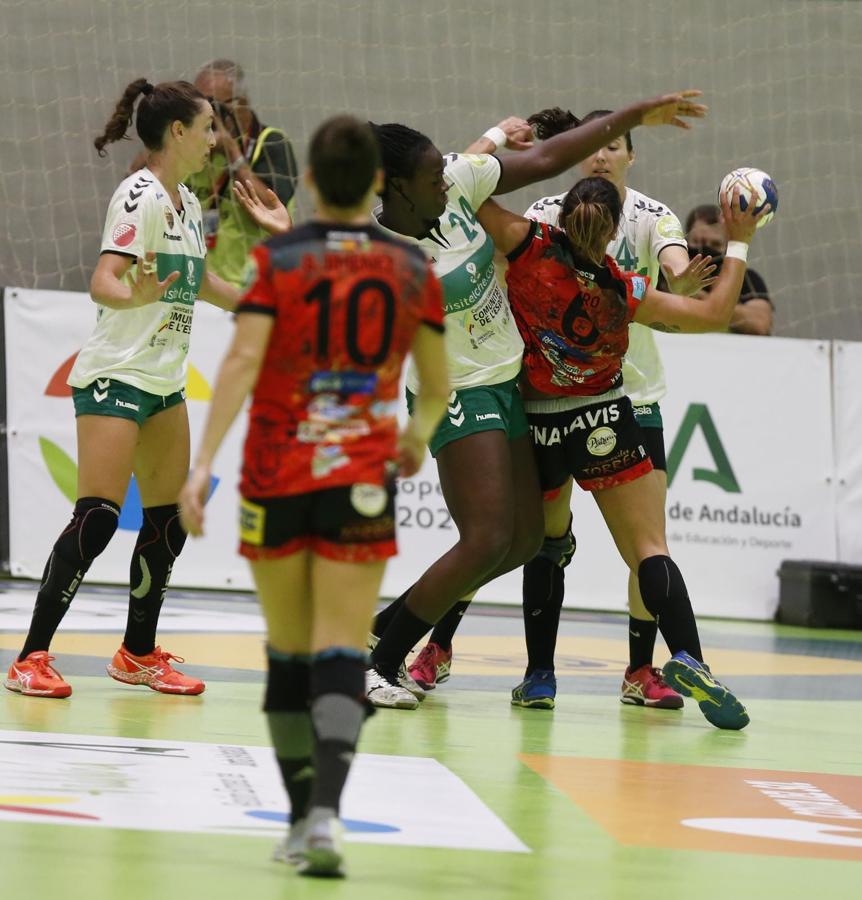 El Rincón Fertilidad se enfrentó al Balonmano Elche en Alhaurín de la Torre