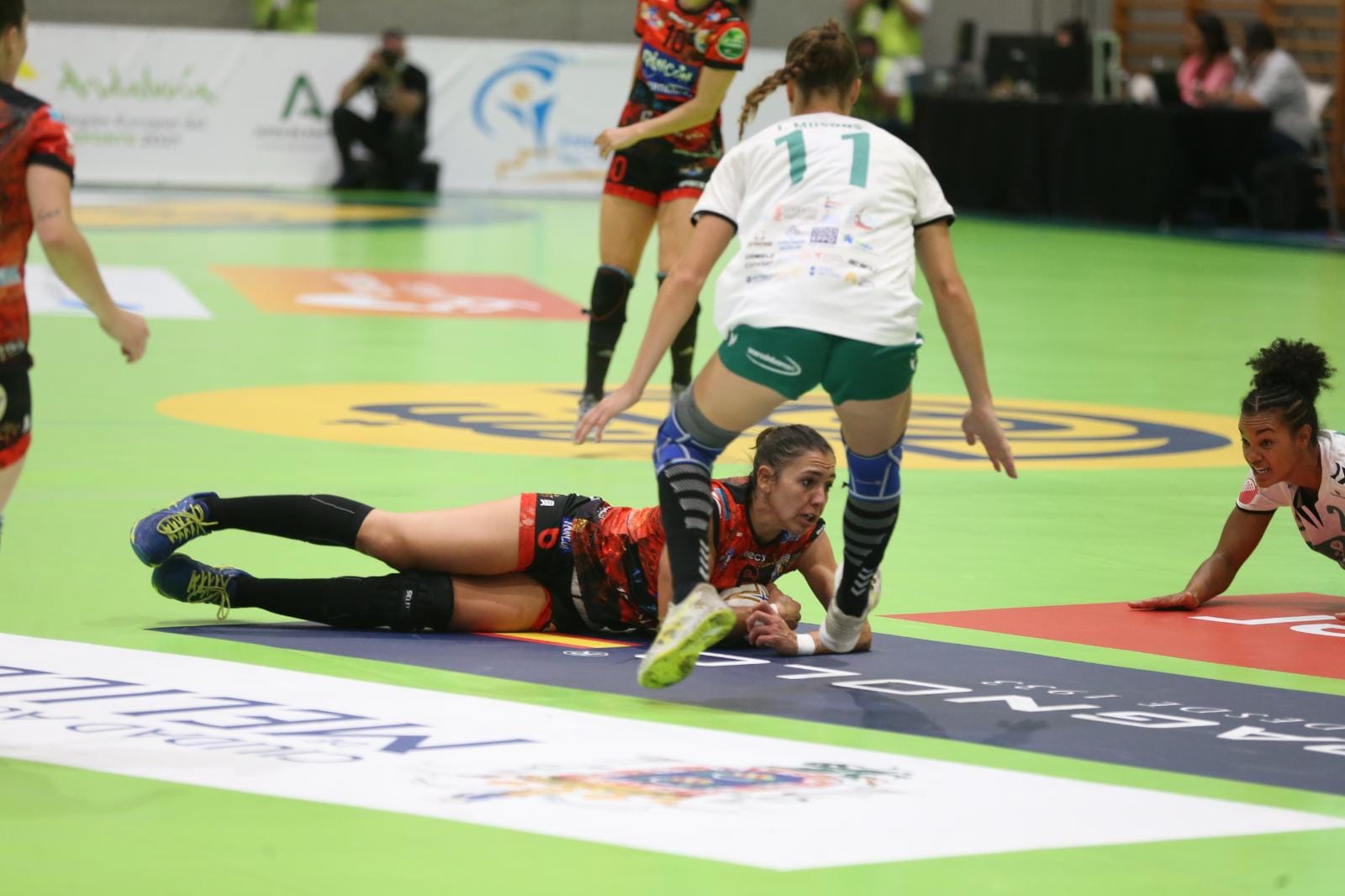 El Rincón Fertilidad se enfrentó al Balonmano Elche en Alhaurín de la Torre