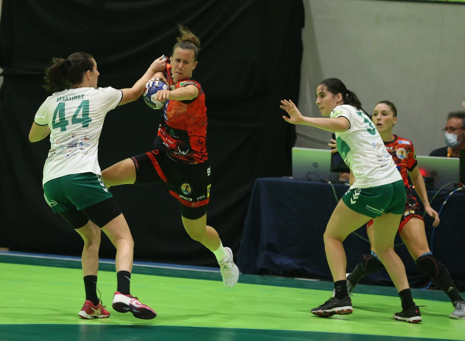 El Rincón Fertilidad se enfrentó al Balonmano Elche en Alhaurín de la Torre