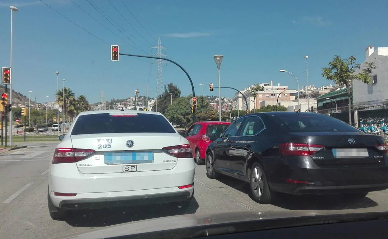 La competencia entre taxis y VTC cada vez es mayor en Málaga. 