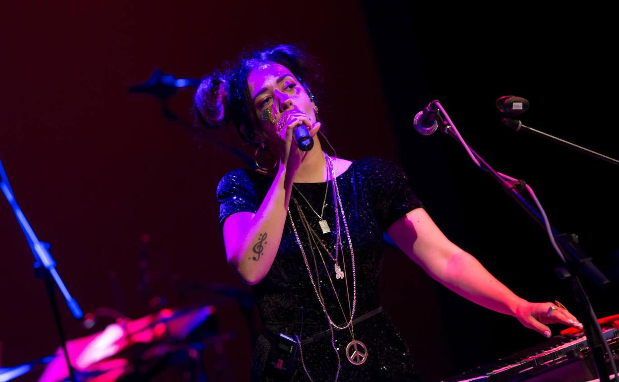 Magia vocal y 'looper', la esencia de Julia Martín