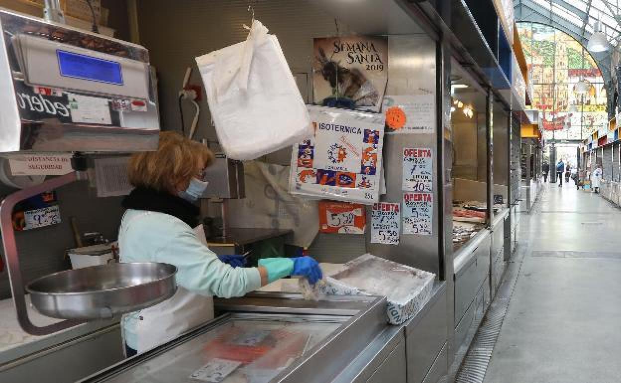 Los autónomos andaluces contarán con ayudas de 900 a 1.200 euros para el pago del alquiler de sus negocios