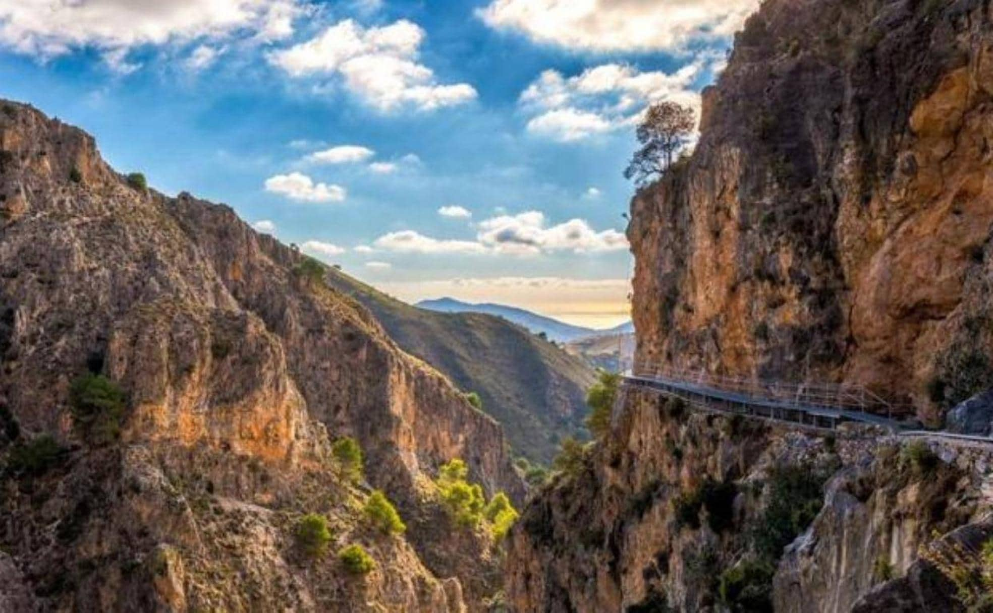 Enclave de El Saltillo, en Canillas de Aceituno