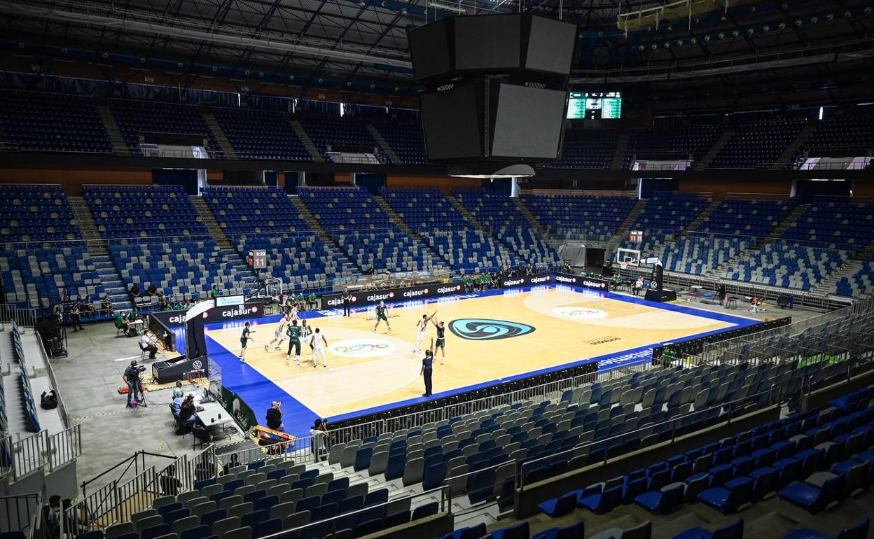 Imagen del Palacio de los Deportes vacío en la Copa de Andalucía. 