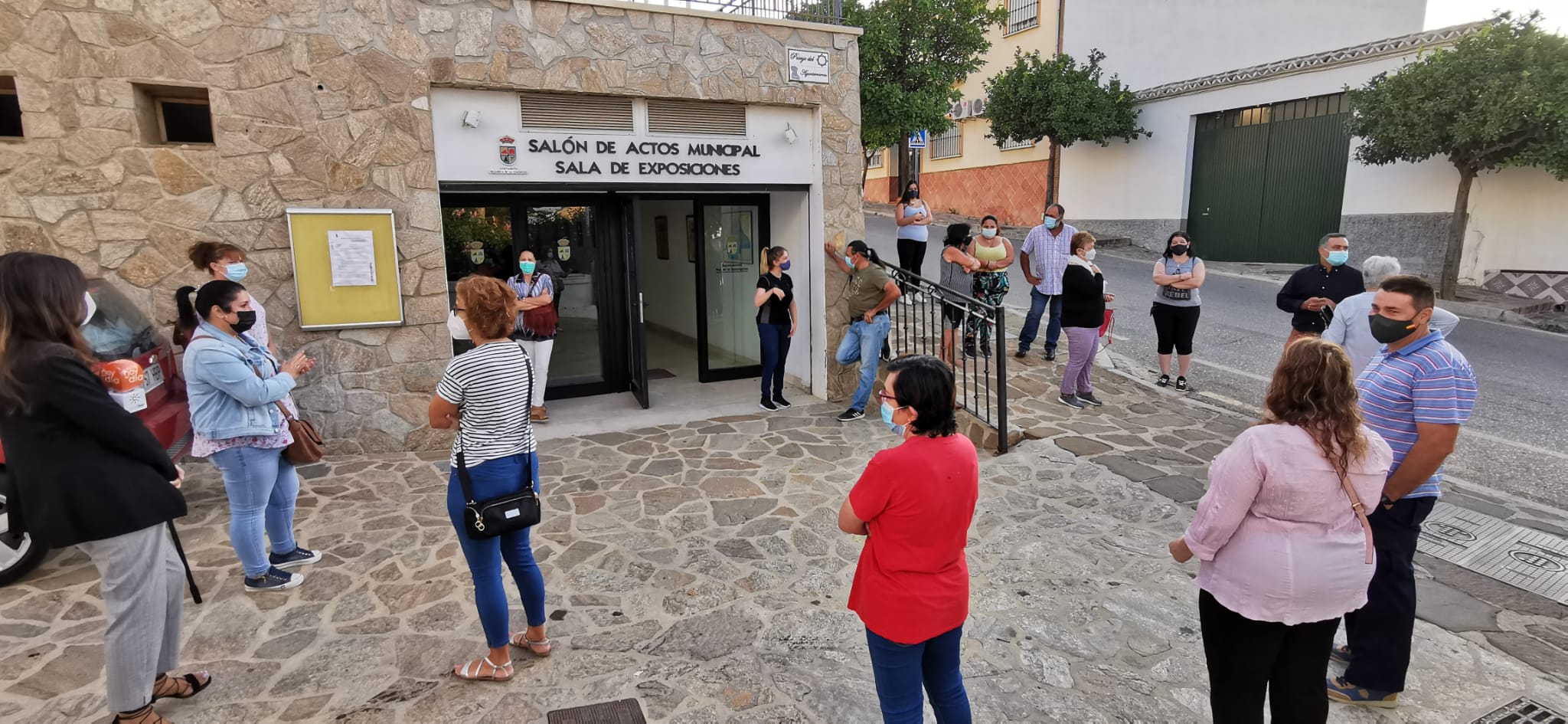 604 vecinos de ambos municipios se someten a un cribado que determinará la incidencia de coronavirus en estos pueblos. En la foto, test en Villanueva de la Concepción.