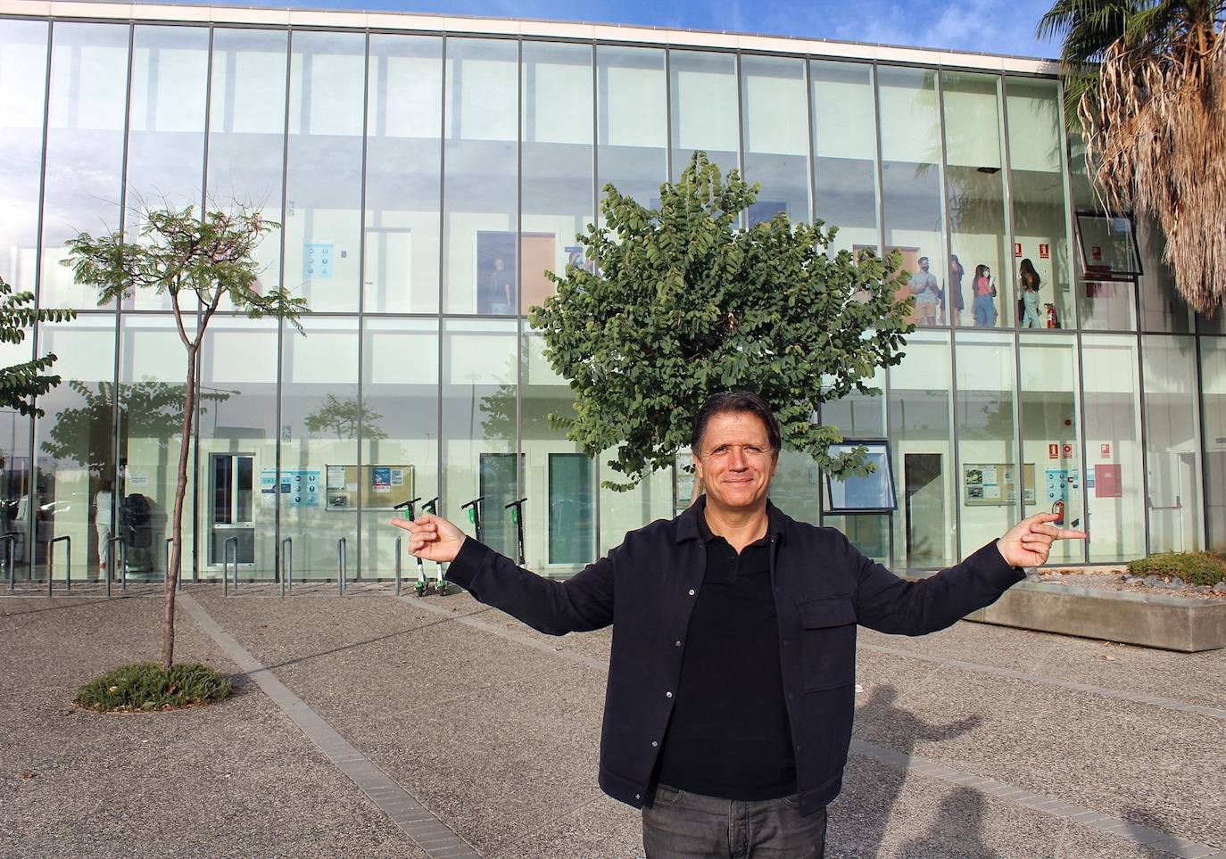 Arquitectos de Málaga: Juan Gavilanes (Facultad de Ciencias de la Salud)