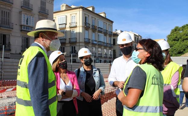 El PSOE y Ciudadanos piden que se siga excavando en el Astoria y Adelante Málaga reclama que no se edifique