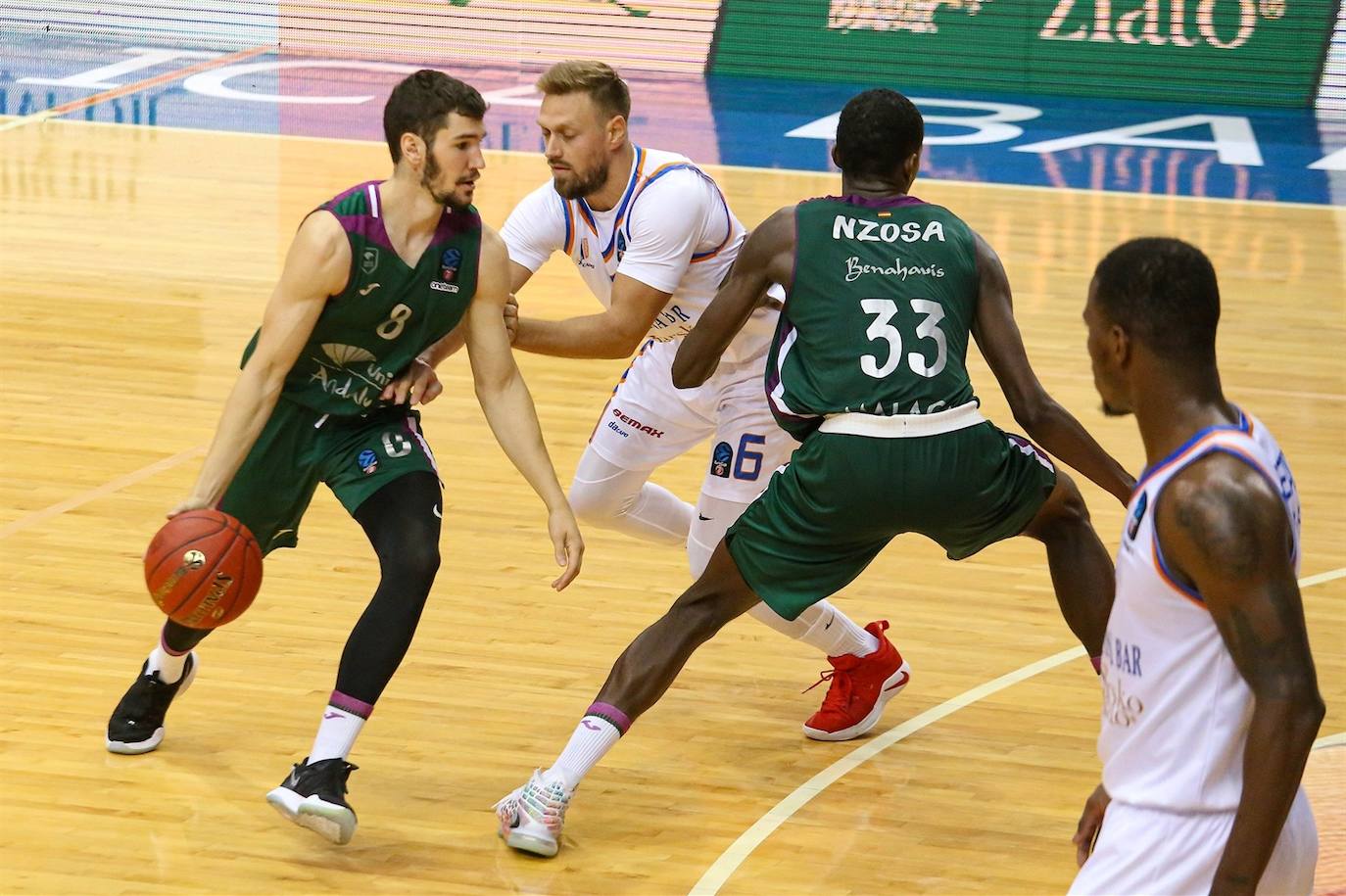 El Unicaja sufrió la primera derrota europea de la temporada