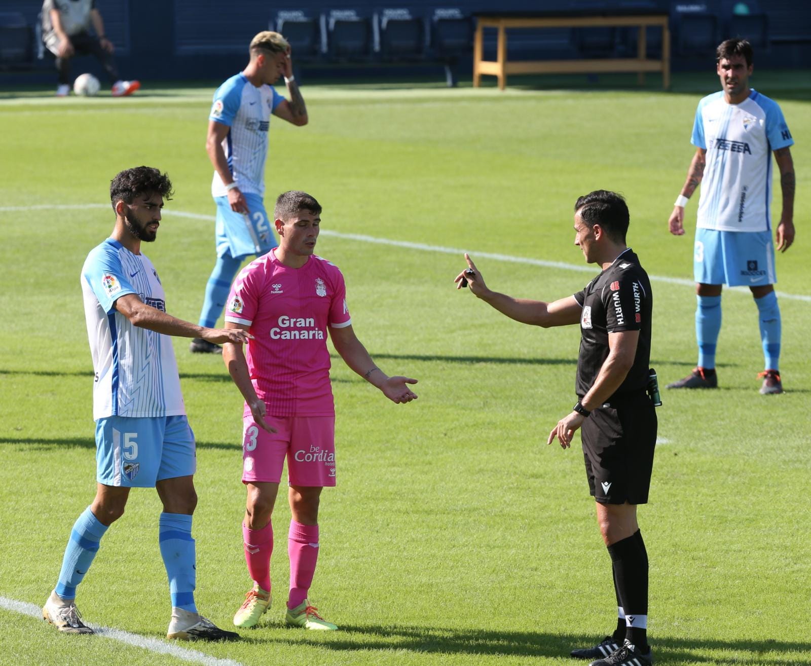 Los de Pellicer se enfrenta al imprevisible Las Palmas tras el sonoro batacazo en Vallecas.