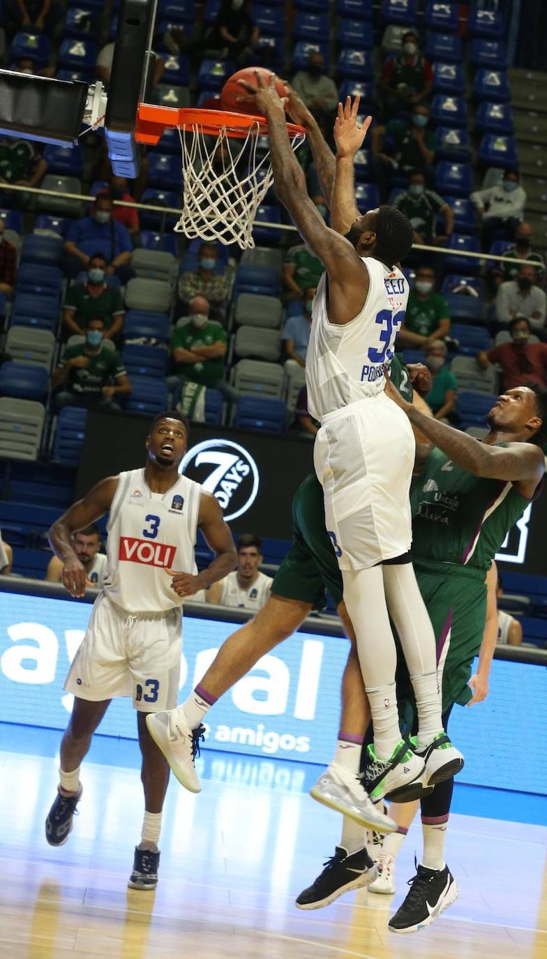 El Unicaja afrontó el encuentro con 11 profesionales 