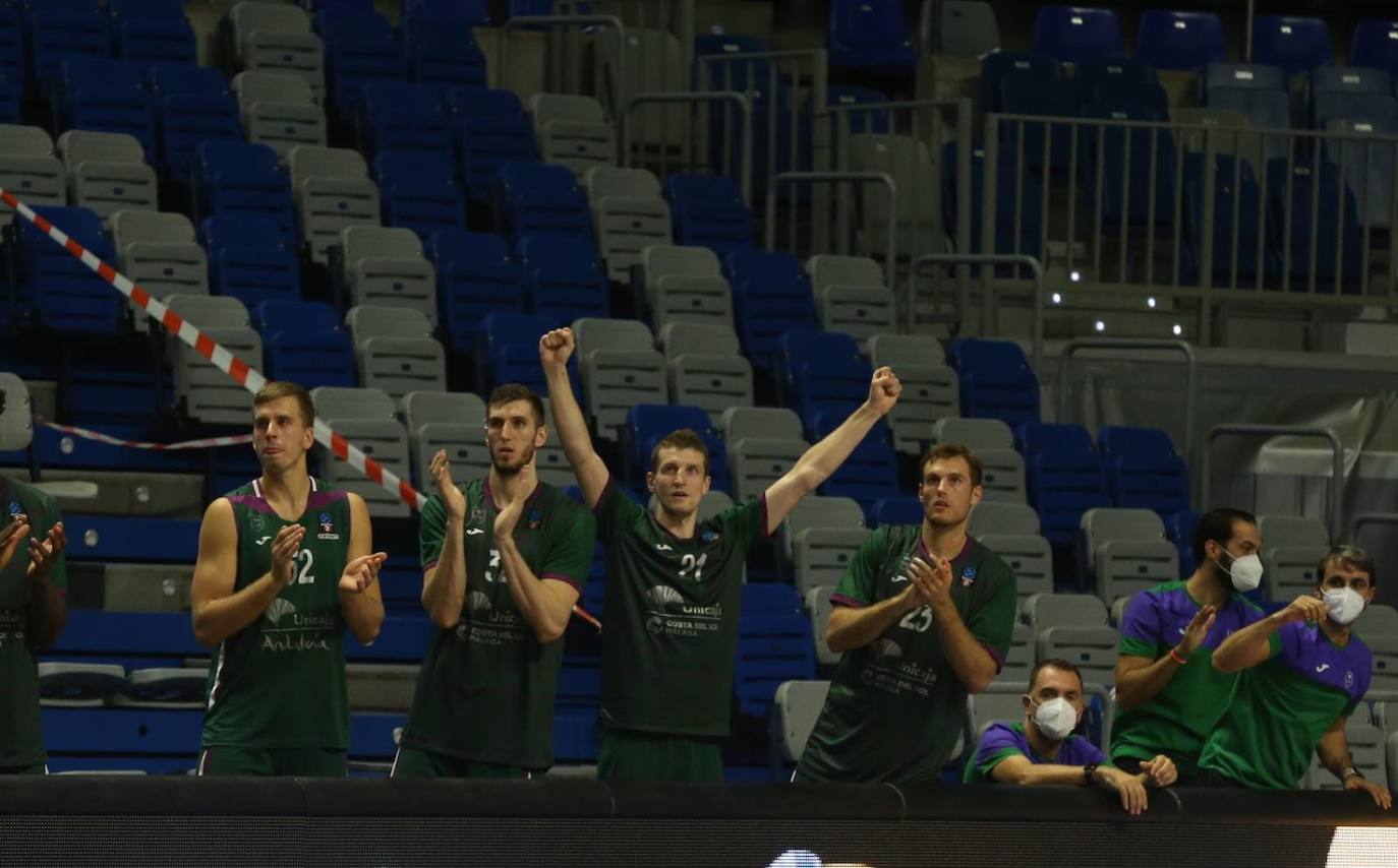 El Unicaja afrontó el encuentro con 11 profesionales 