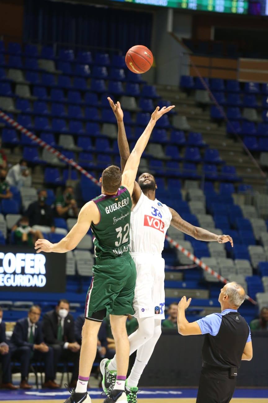 El Unicaja afrontó el encuentro con 11 profesionales 