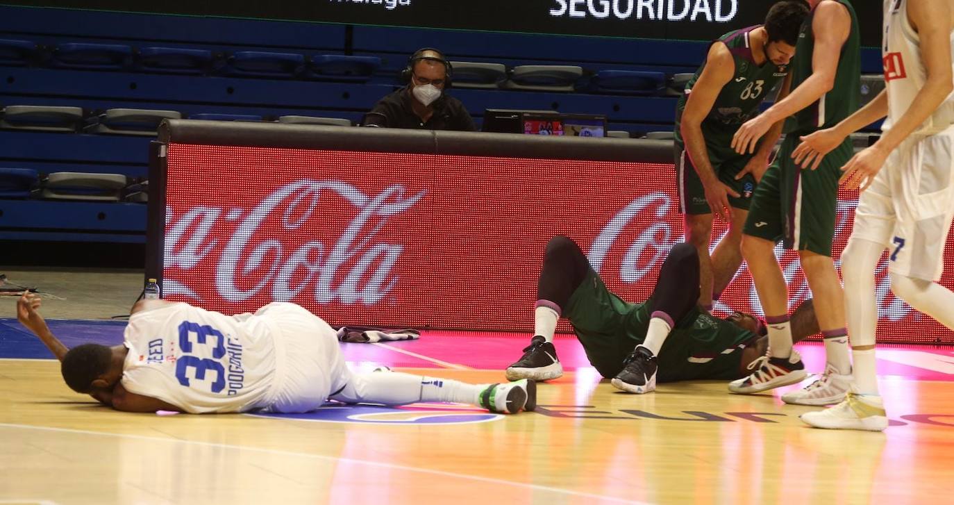El Unicaja afrontó el encuentro con 11 profesionales 