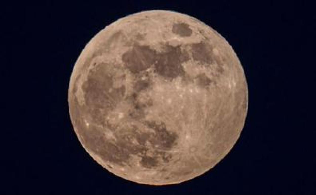 La nasa elige a nokia para construir una red de telefonía móvil en la luna | diario sur