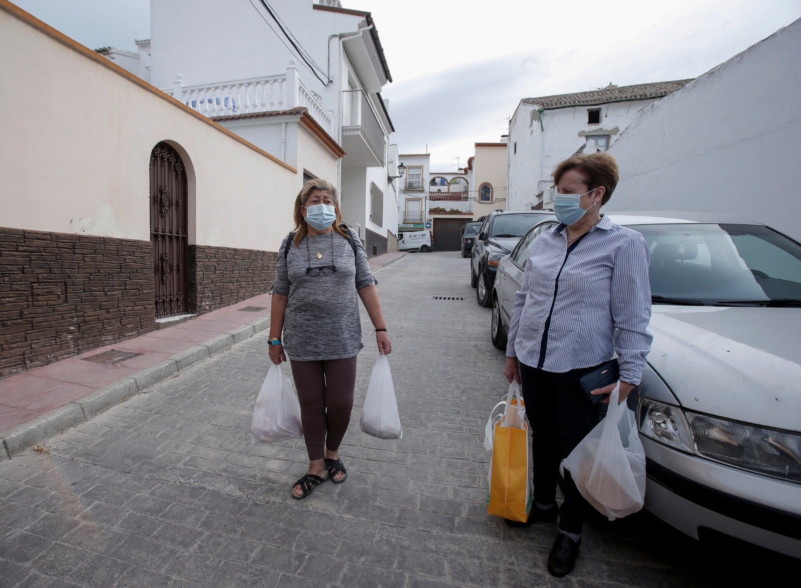 Un cribado masivo para detectar nuevos casos de coronavirus entre la población. Se ha citado a un total de 330 vecinos de manera voluntaria en el pabellón polideportivo municipal