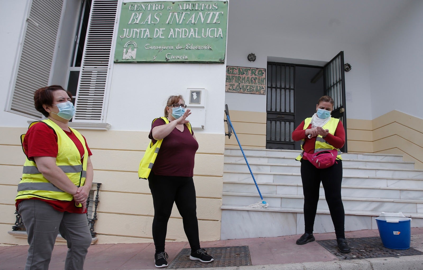 Un cribado masivo para detectar nuevos casos de coronavirus entre la población. Se ha citado a un total de 330 vecinos de manera voluntaria en el pabellón polideportivo municipal