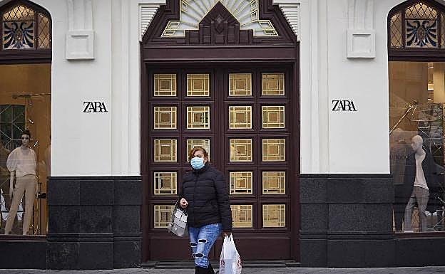 Inditex cerrará una de cada siete tiendas