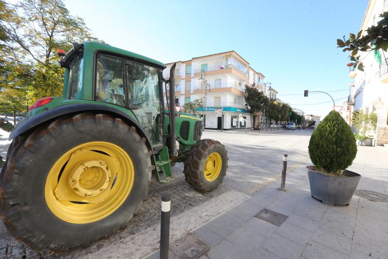 Campillos, Villanueva del Trabuco y Archidona se encuentran los municipios de Antequera, Alameda, Almargen, Cañete la Real, Cuevas Bajas, Cuevas de San Marcos, Fuente de Piedra, Humilladero, Mollina, Sierra de Yeguas, Teba, Valle de Abdalajís, Villanueva de Algaidas, Villanueva de la Concepción, Villanueva de Tapia y Villanueva del Rosario