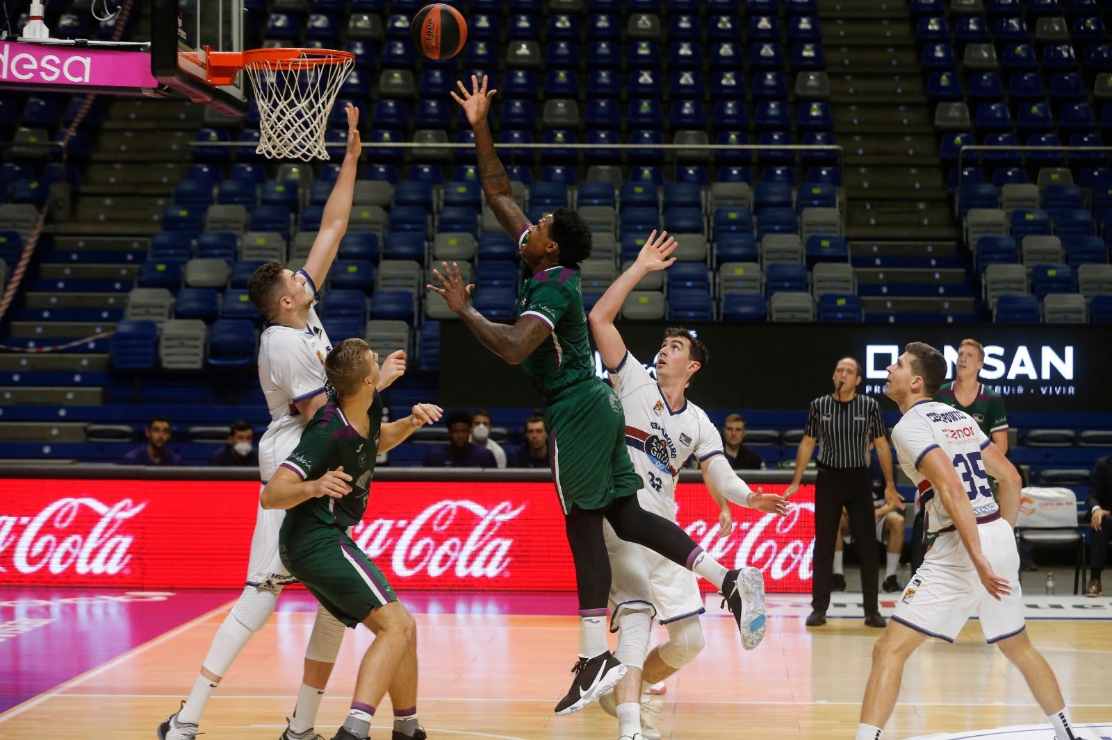 Fotos: Las mejores imágenes del Unicaja - Obradoiro