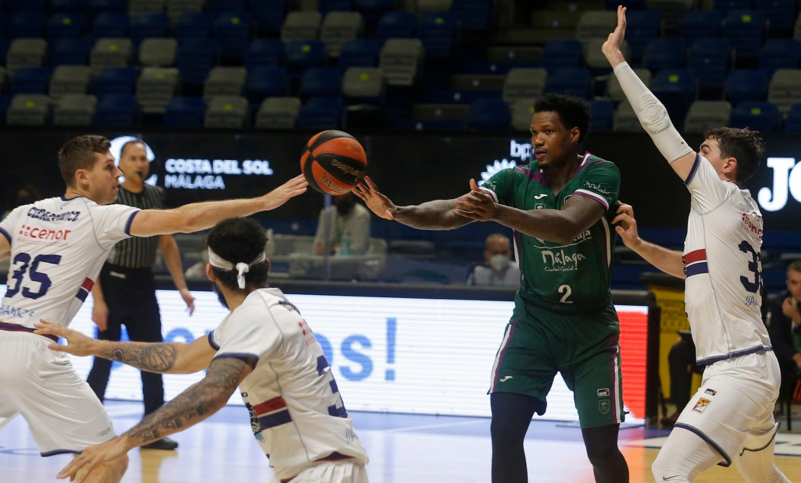 Fotos: Las mejores imágenes del Unicaja - Obradoiro