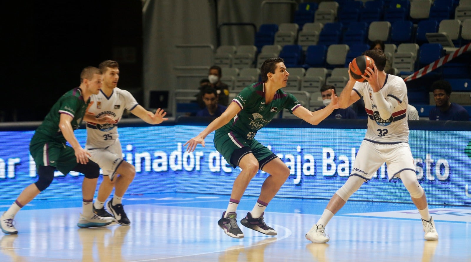 Fotos: Las mejores imágenes del Unicaja - Obradoiro