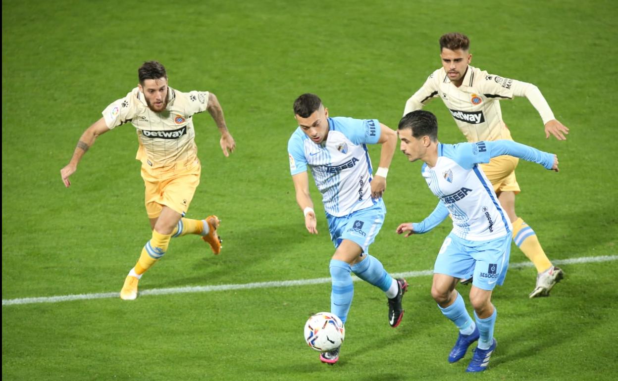 Crónica, vídeo y foto: Málaga y Espanyol se enfrentaron, en el estadio de La Rosaleda, en el partido estrella de la jornada 10 de la Liga Smartbank