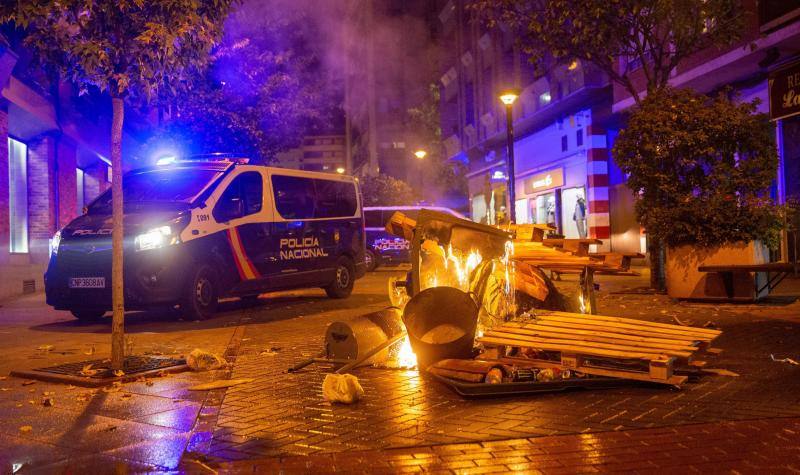 Las calles de Logroño registran una noche violenta.