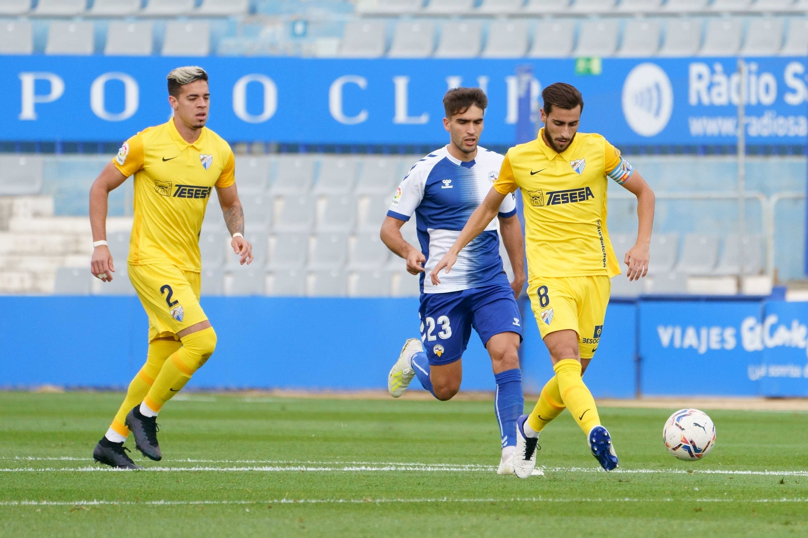 Fotos: Las imágenes del partido del Málaga en Sabadell