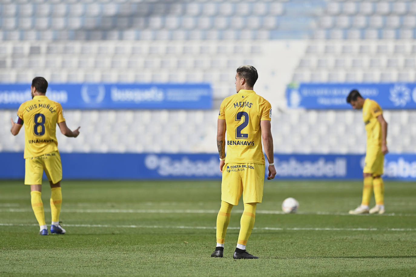 Fotos: Las imágenes del partido del Málaga en Sabadell