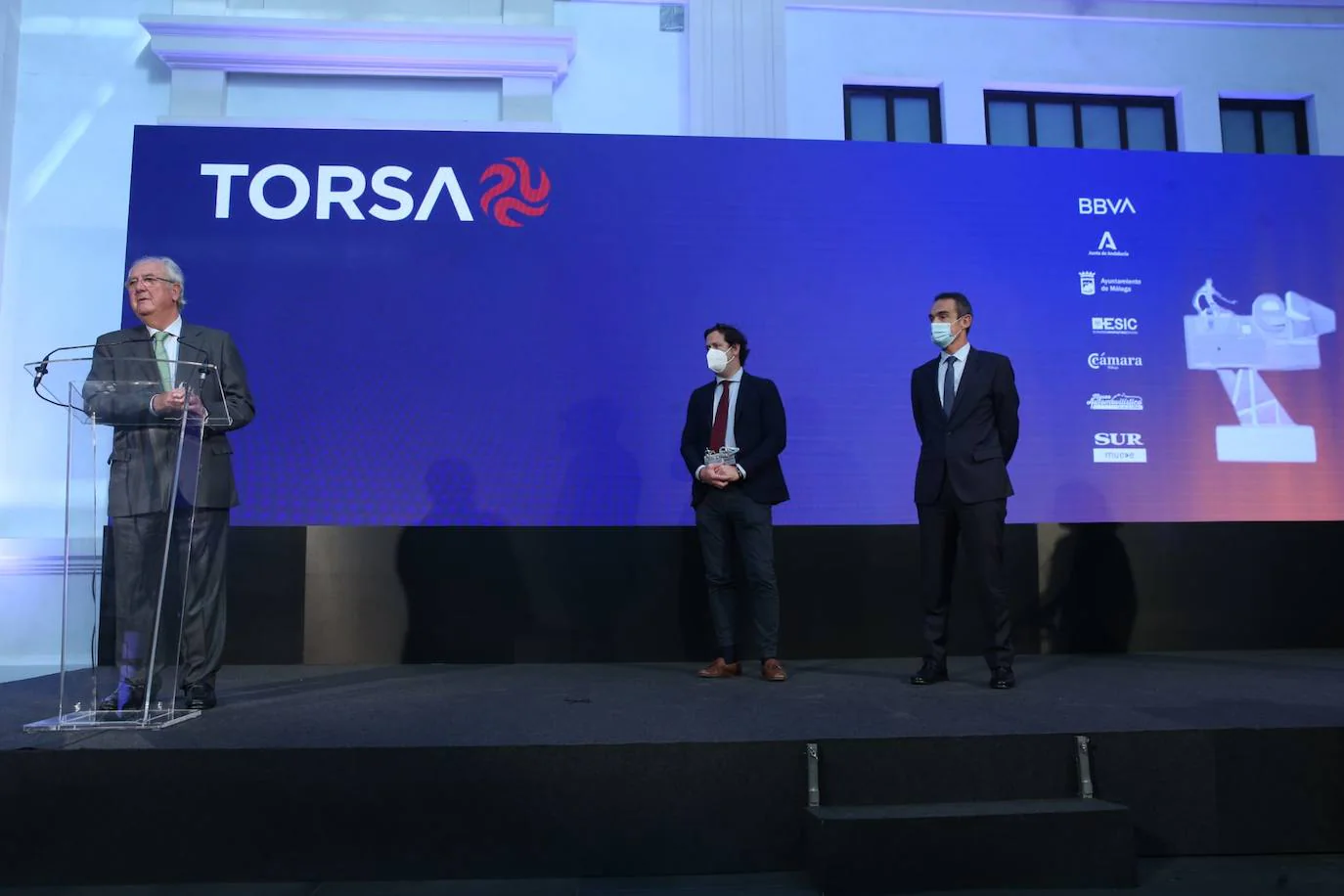 En el apartado aplicación de las tecnologías en el ámbito de la minería, recibió el premio Torsa. Mariano Barroso Flores, presidente y Mariano Barroso Pidal, consejero delegado, recogieron el galardón.