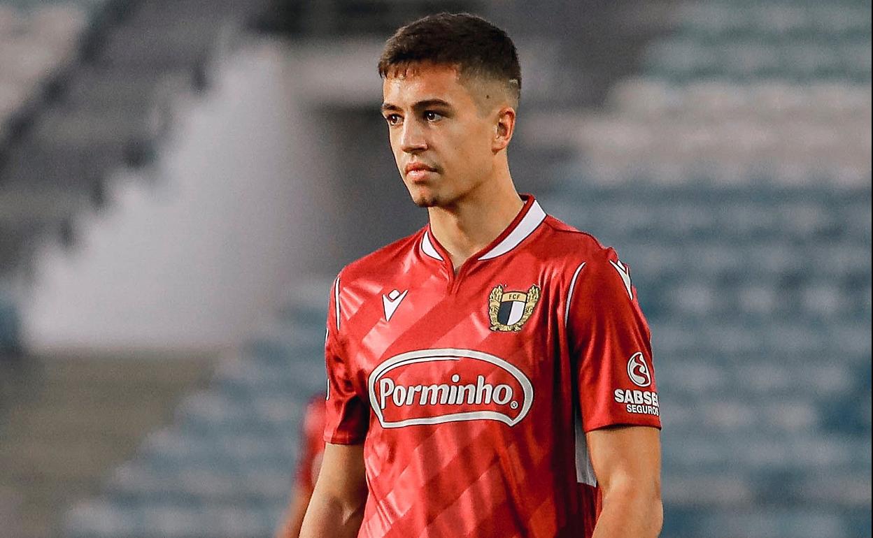 Iván Jaime, durante un partido con el Famalicão esta temporada.