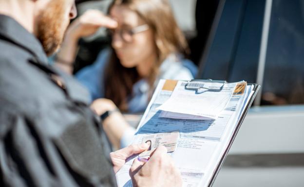 500 multas a la hora: ranking de las diez sanciones de tráfico más habituales en España