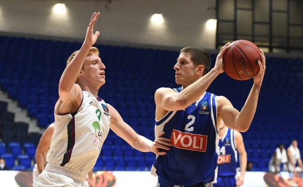 El Unicaja iguala su mayor triunfo fuera en la Eurocup... en el mismo escenario