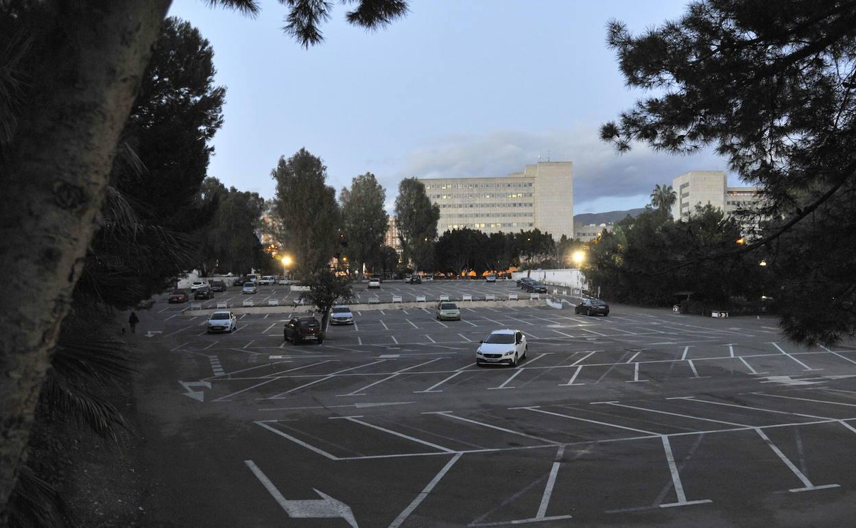 Terrenos previstos para el tercer hospital, a espaldas del Civil. 