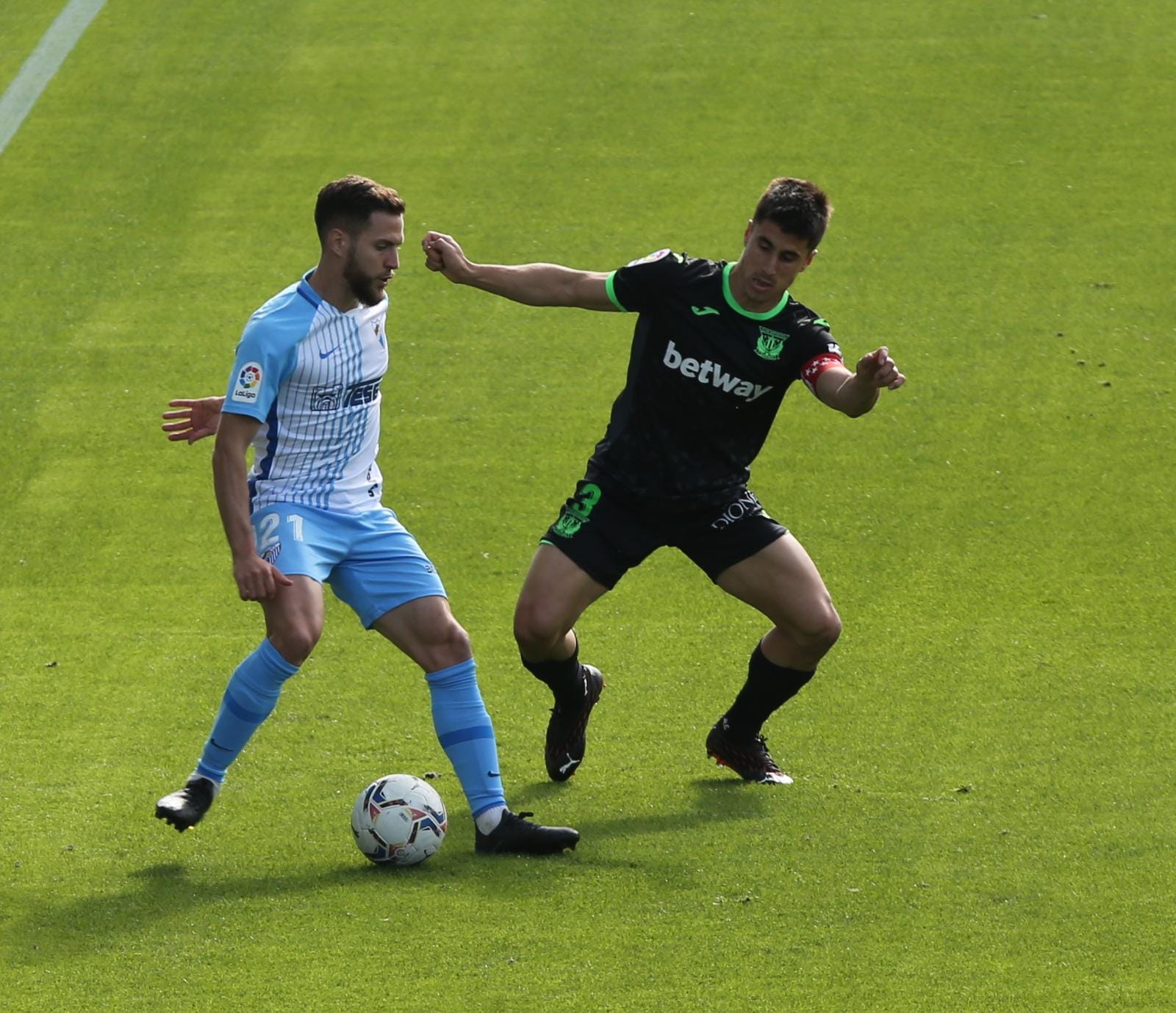 El partido disputado este sábado en La Rosaleda, en fotos.