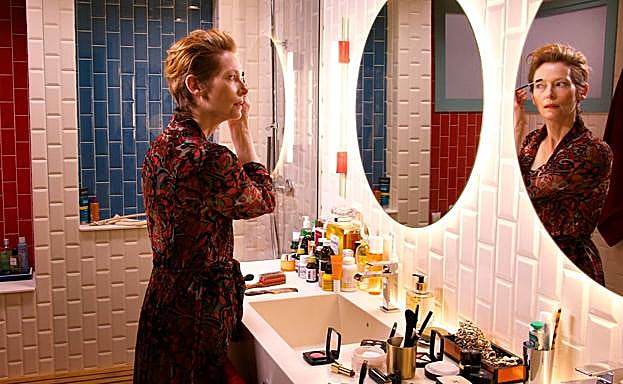 Un fotograma de 'La voz humana', el corto de Pedro Almodóvar.