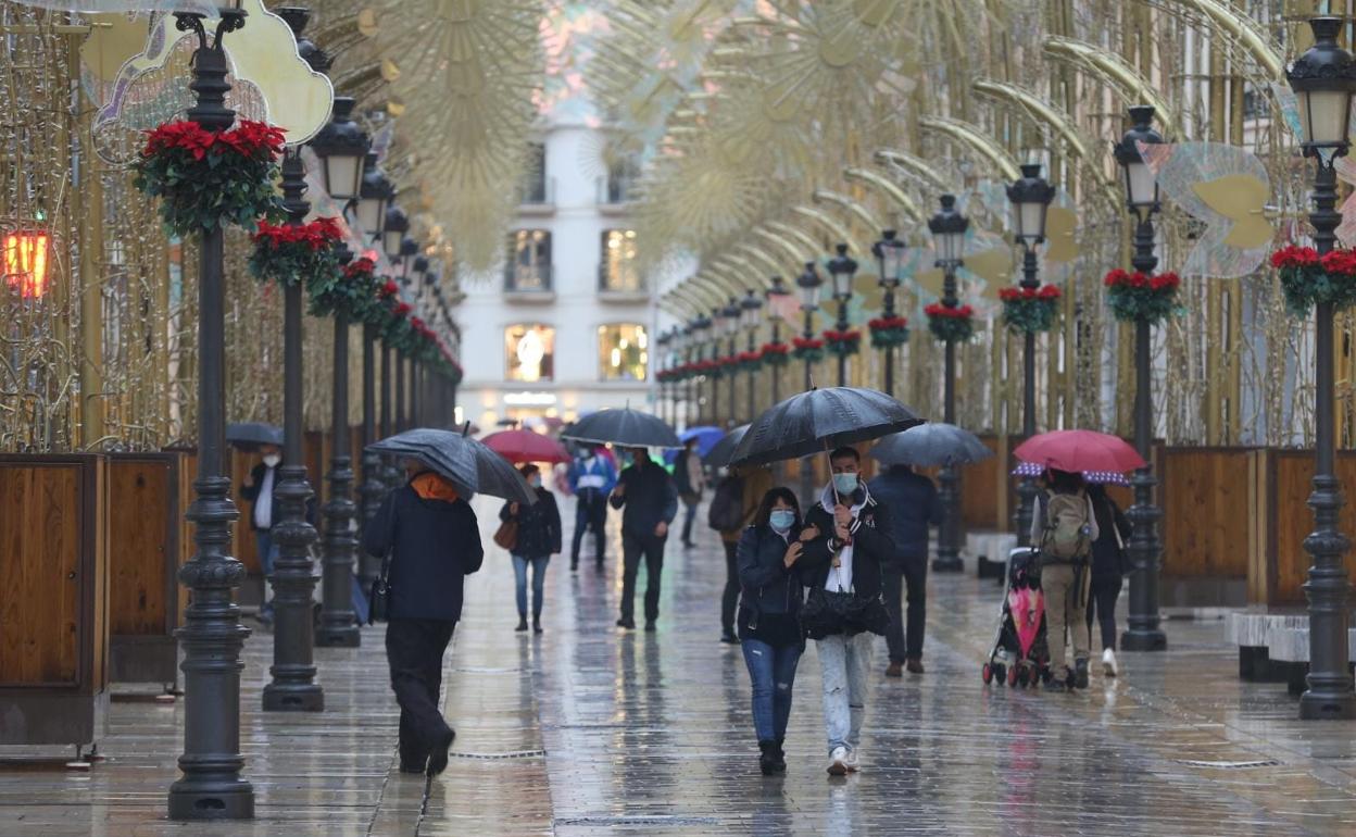 Las precipitaciones continúan esta mañana en la capital.