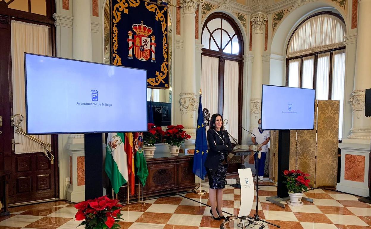 Diana Navarro, durante la presentación del proyecto este viernes en el Ayuntamiento. 