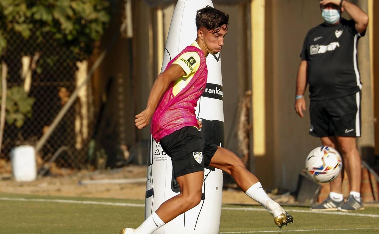 Larrubia, en un entrenamiento. 