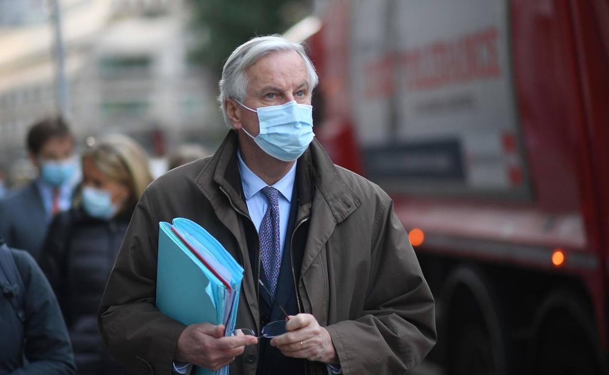 El responsable del equipo negociador de la Comisión Europea, Michel Barnier, este martes en Londres.