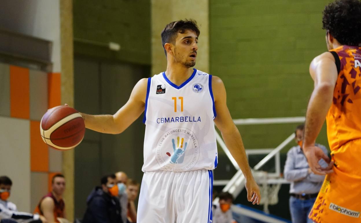 El cordobés Lucas Muñoz, durante el encuentro ante el Aquimisa de este jueves. 