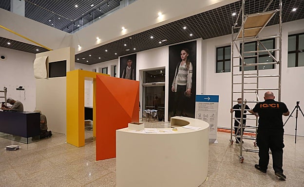 Imagen principal - Arte ruso desde la entrada a su museo en Málaga